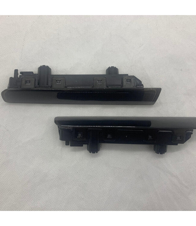 XEOD LED derde remlicht unit Geschikt voor Transporter T5 - T6 - T6.1 - Smoked - Volledig LED - Plug en play - Canbus - Achterdeuren - 2 Stuks