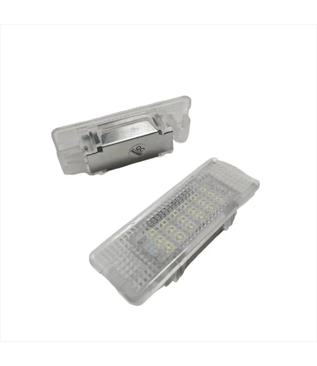 XEOD LED interieur verlichting - Wit - Deur - Voet verlichting - Plug en play - Geschikt voor: BMW 5 Serie - X5 - Z8 - 2 stuks - Canbus