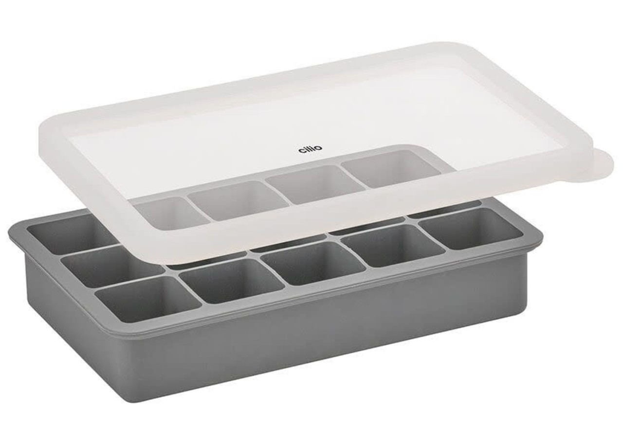 Cilio Silicone ice cube tray with lid, for 15 small ice cubes