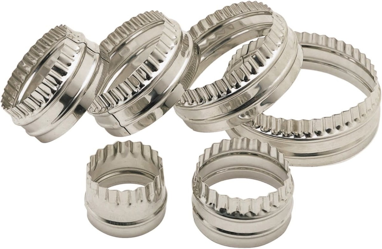 Kitchencraft 2-sided stainless steel round cutters