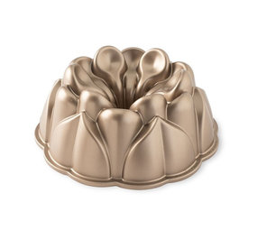 Nordic Ware Magnolia Bundt Nordic Ware Magnolia Bundt