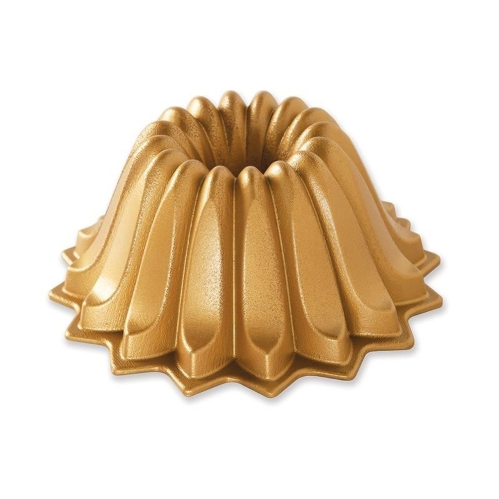 Nordic Ware Lotus Bundt Nordic Ware Lotus Bundt