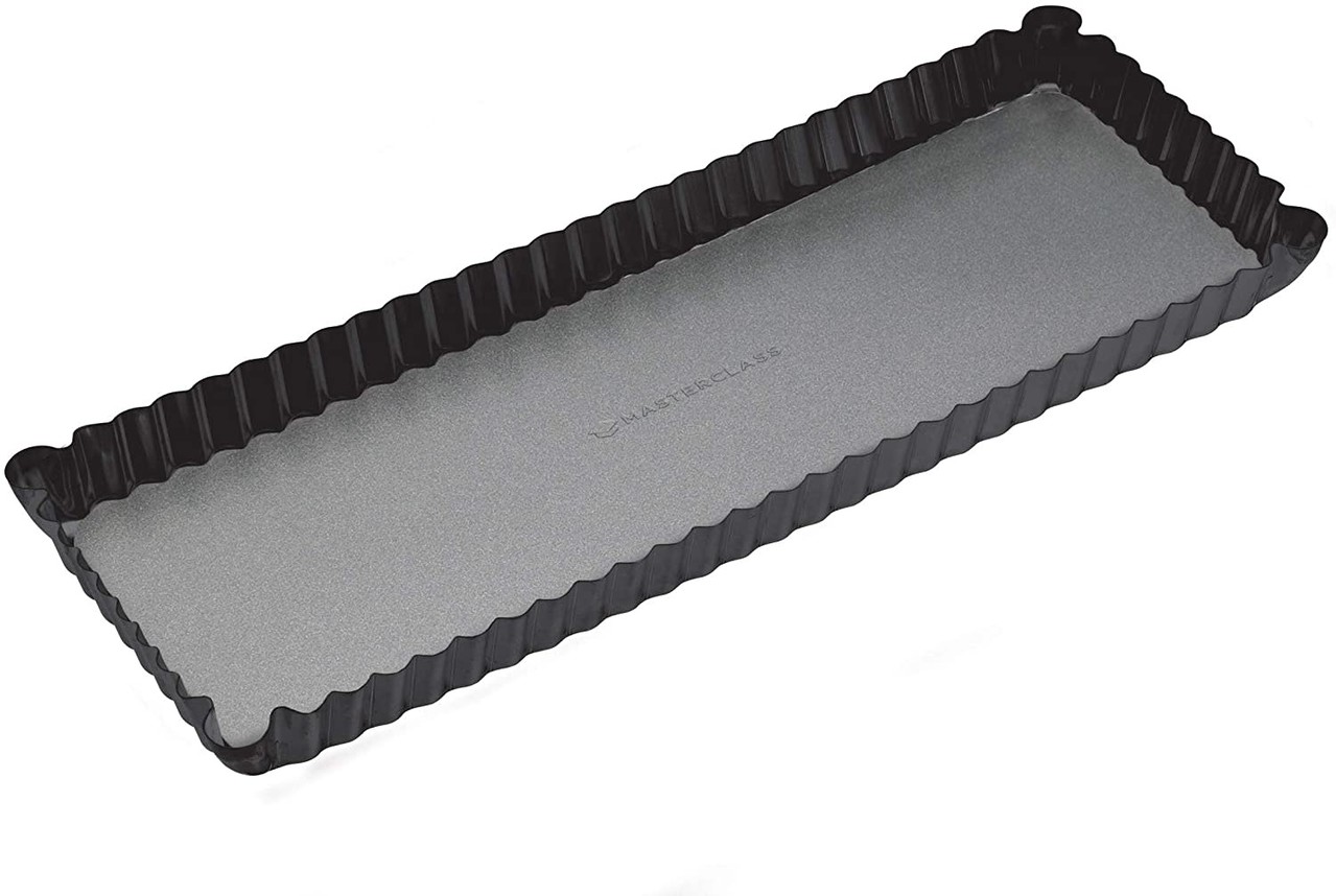 Masterclass Loose-bottom non-stick rectangular quiche pan 36x13cm