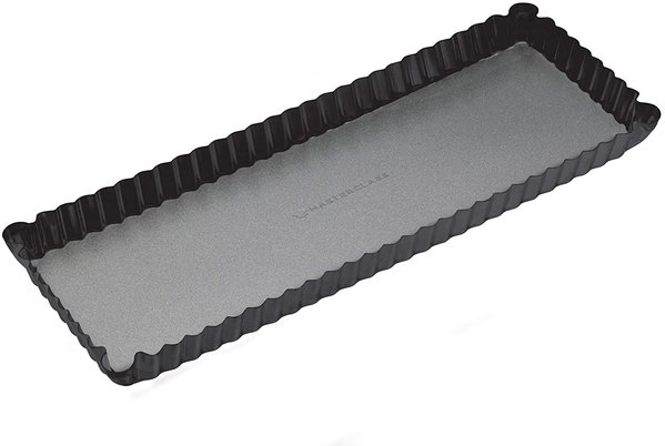 Masterclass Loose-bottom non-stick rectangular quiche pan 36x13cm