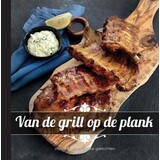 Van de grill op de plank Van de grill op de plank