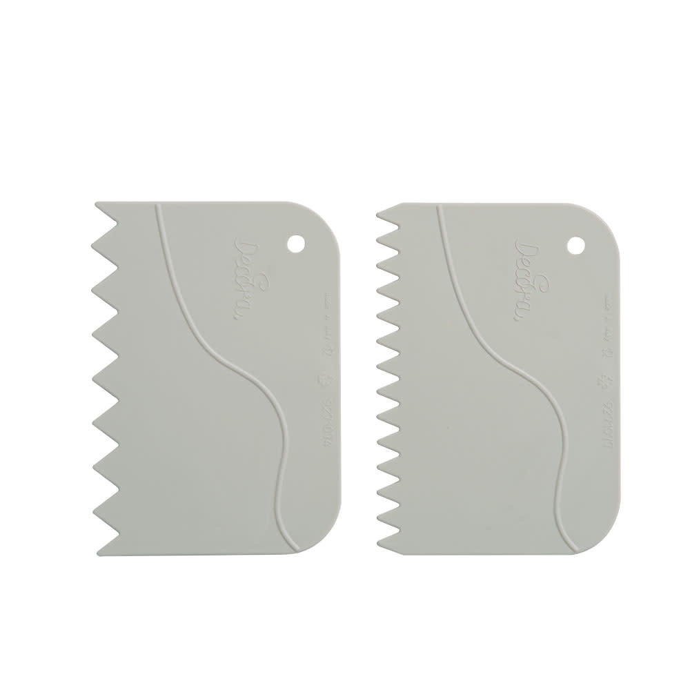 Decora Set of 2 plastic decorating scrapers with serrated edge Decora Set of 2 plastic decorating scrapers with serrated edge