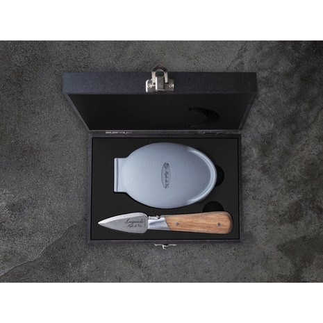 Laguiole style de vie Oestermes met eikenhouten heft en handbeschermer Laguiole style de vie Oestermes met eikenhouten heft en handbeschermer