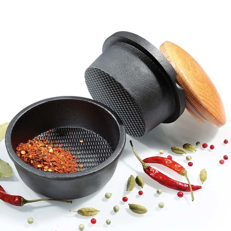 Zassenhaus Cast iron XL herb grinder with wooden lid Zassenhaus Cast iron XL herb grinder with wooden lid