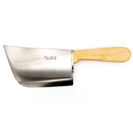 Pallares Solsona Forged stainless steel cleaver 18x9,5cm, 450 gram, with polished boxwood handle Pallares Solsona Forged stainless steel cleaver 18x9,5cm, 450 gram, with polished boxwood handle