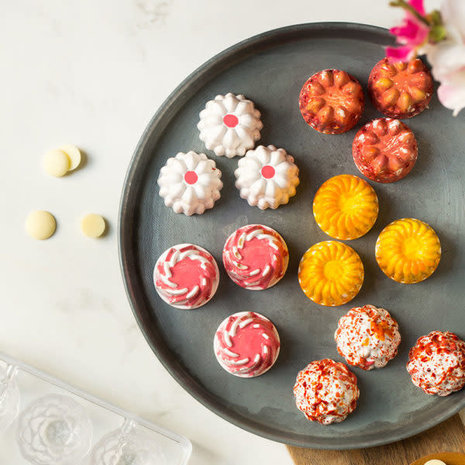 Decora Polycarbonate chocolate mold "Summer Praline" Decora Polycarbonate chocolate mold "Summer Praline"