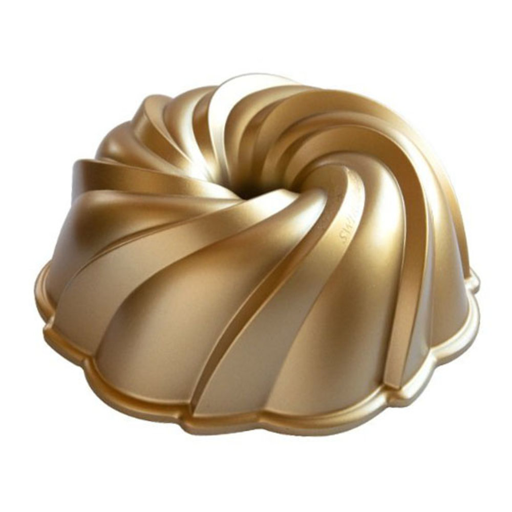 Nordic Ware Swirl Bundt GOLD