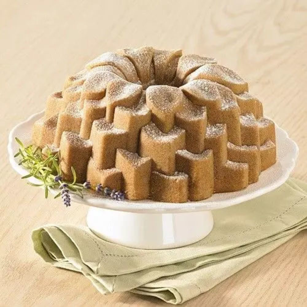 Nordic Ware Blossom Bundt Pan Nordic Ware Blossom Bundt Pan