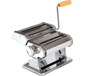 Pasta machine Pasta machine