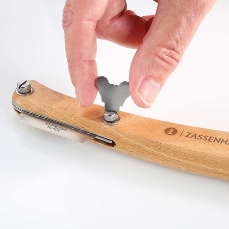 Beechwood bread lame with spare blades Beechwood bread lame with spare blades