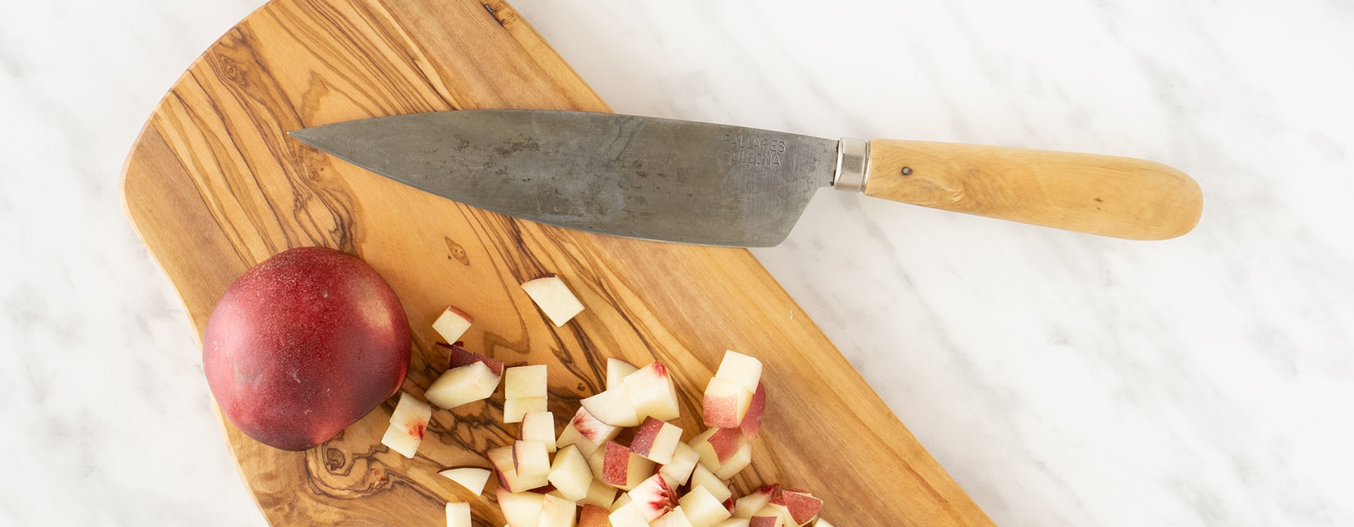 Carbon steel or stainless steel knives?