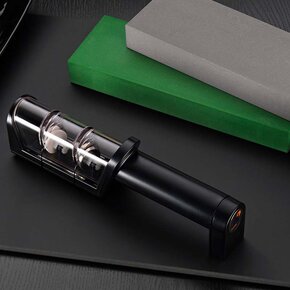 Honing and sharpening Honing and sharpening