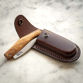 Folding knives Folding knives