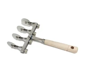 Calder Adjustable straight pastry wheels Calder Adjustable straight pastry wheels