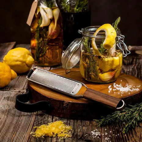 Microplane Master zester