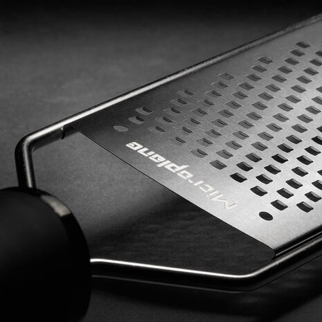 Microplane Gourmet grater course