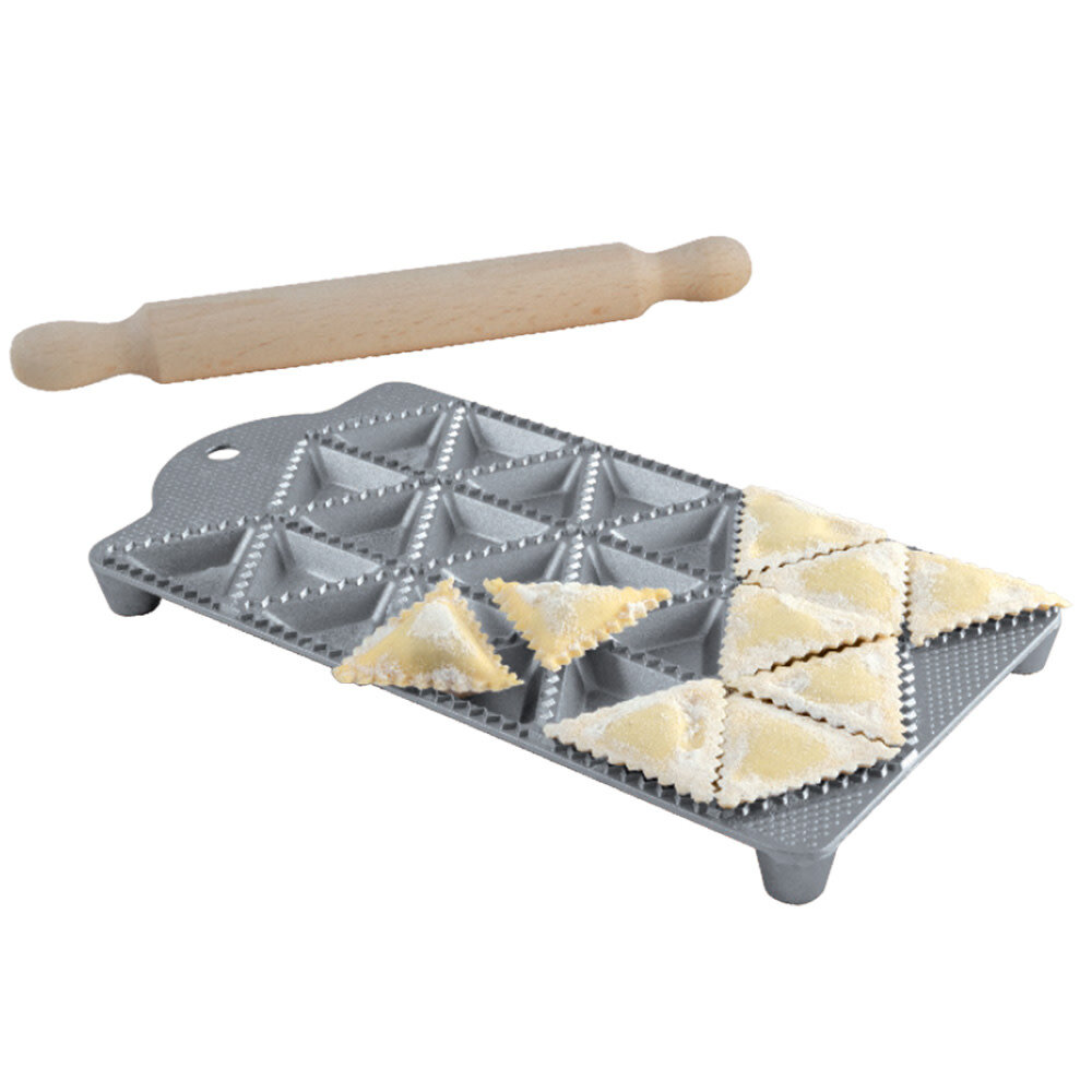 Eppicotispai Triangle ravioli maker 12 pieces 50mm