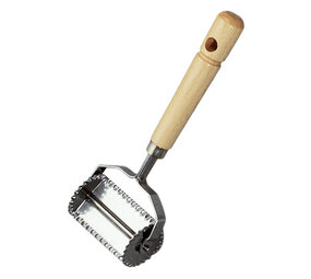 Eppicotispai Tortellinisnijder 6x6cm getand Eppicotispai Tortellinisnijder 6x6cm getand