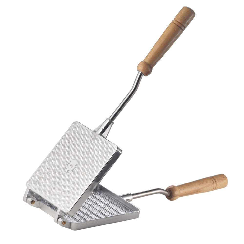 Eppicotispai Aluminum tosti / crocque monsieur maker with wooden handles Eppicotispai Aluminum tosti / crocque monsieur maker with wooden handles