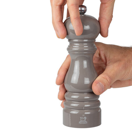 Peugeot ParisRama pepper mill 18cm Gris Taupe Peugeot ParisRama pepper mill 18cm Gris Taupe