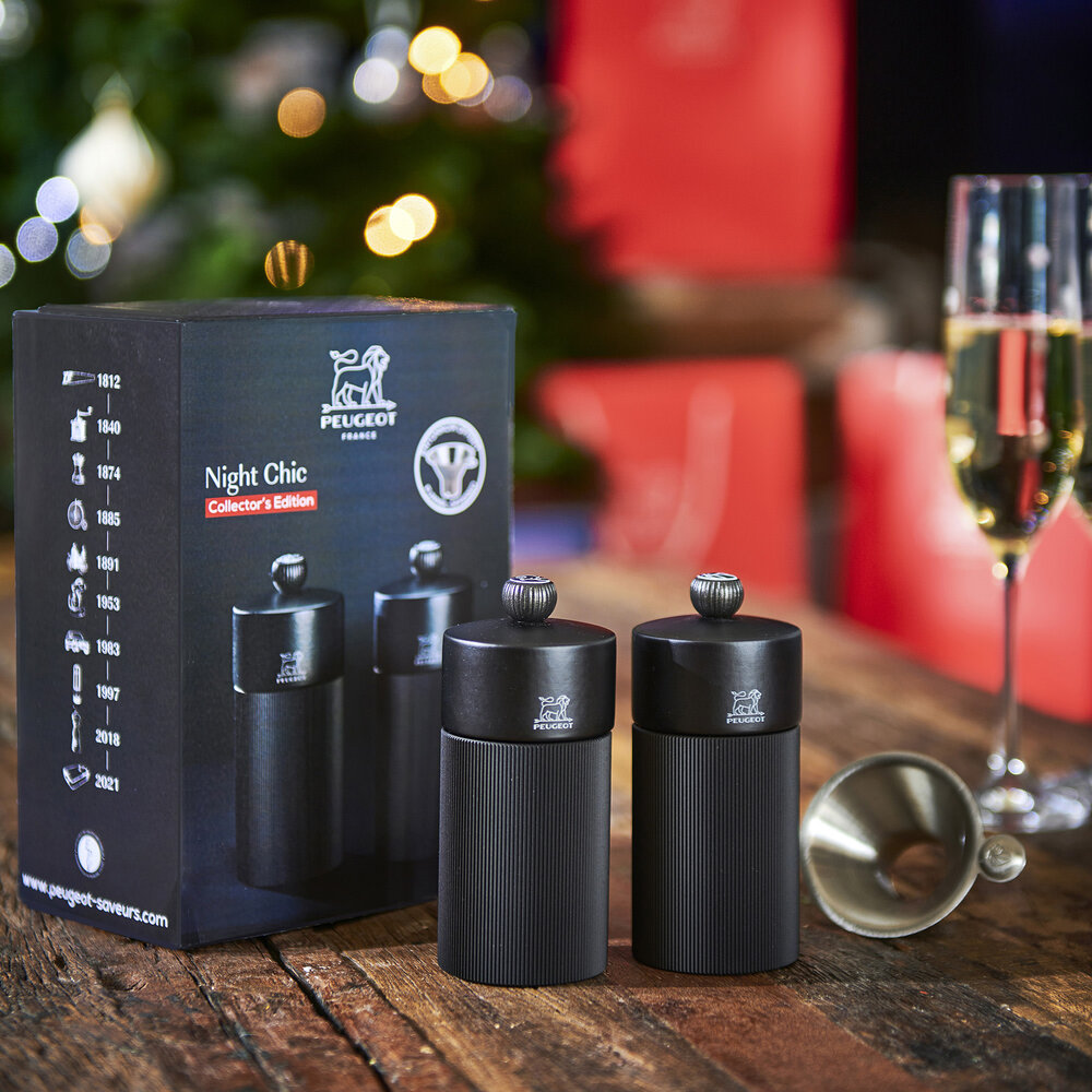 Peugeot Night Chic 12cm pepper & salt mill gift set Peugeot Night Chic 12cm pepper & salt mill gift set