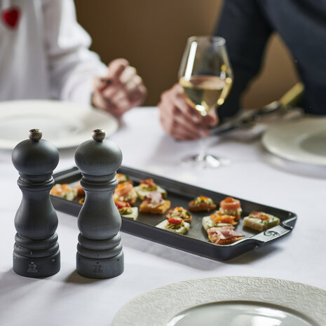 Peugeot Graphite Light 18cm pepper & salt mill gift set