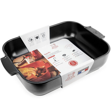 Peugeot Appolia rechthoekige keramische ovenschaal 40cm Noir Satin Peugeot Appolia rechthoekige keramische ovenschaal 40cm Noir Satin