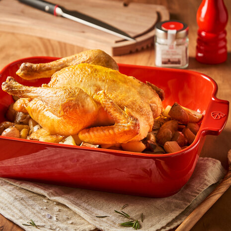 Peugeot Appolia rechthoekige keramische ovenschaal 32cm Rouge Peugeot Appolia rechthoekige keramische ovenschaal 32cm Rouge