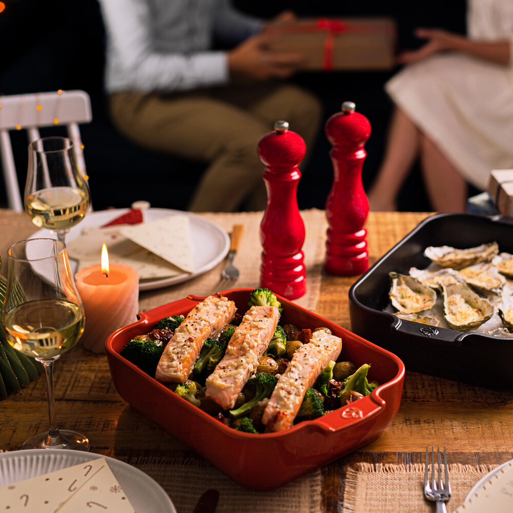 Peugeot Appolia rectangular ceramic oven dish 32cm Rouge Peugeot Appolia rectangular ceramic oven dish 32cm Rouge