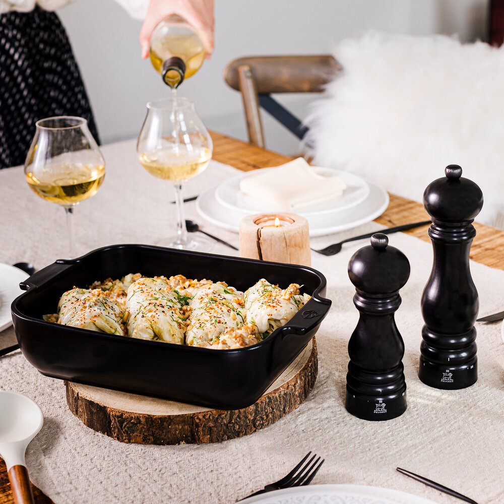 Peugeot Appolia rectangular ceramic oven dish 32cm Noir Satin