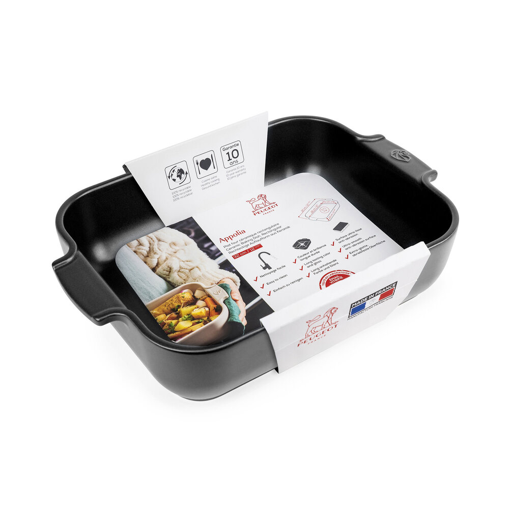 Peugeot Appolia rechthoekige keramische ovenschaal 32cm Noir Satin Peugeot Appolia rechthoekige keramische ovenschaal 32cm Noir Satin
