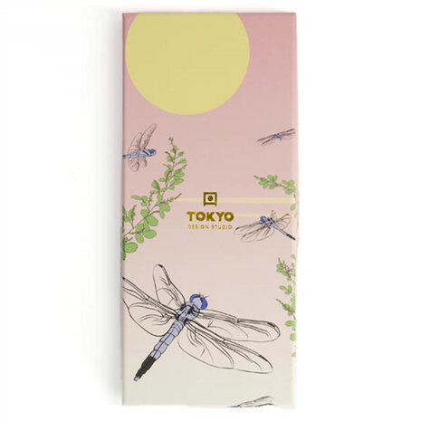 Tokyo Design Studio 5 sets houten eetstokjes Pink Dragonfly in geschenkverpakking Tokyo Design Studio 5 sets houten eetstokjes Pink Dragonfly in geschenkverpakking