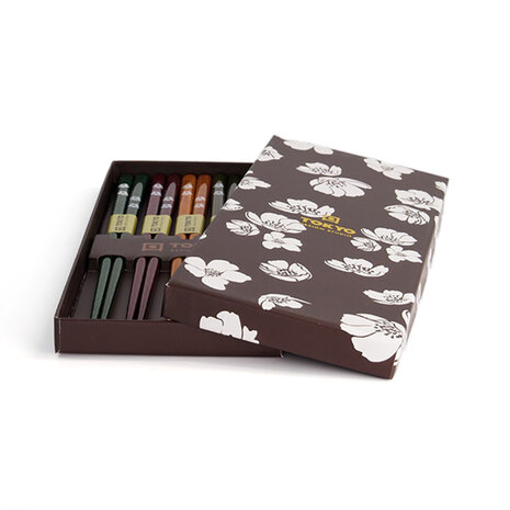 Tokyo Design Studio 5 sets of chopsticks Black White Flower in gift box Tokyo Design Studio 5 sets of chopsticks Black White Flower in gift box
