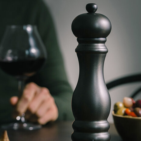 Peugeot Paris Chef Carbone zoutmolen 22cm U-select Peugeot Paris Chef Carbone zoutmolen 22cm U-select