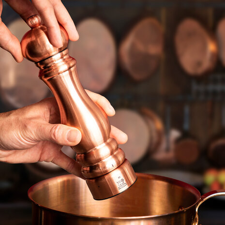 Peugeot Paris Chef Cuivre peppermill 22cm U-select Peugeot Paris Chef Cuivre peppermill 22cm U-select