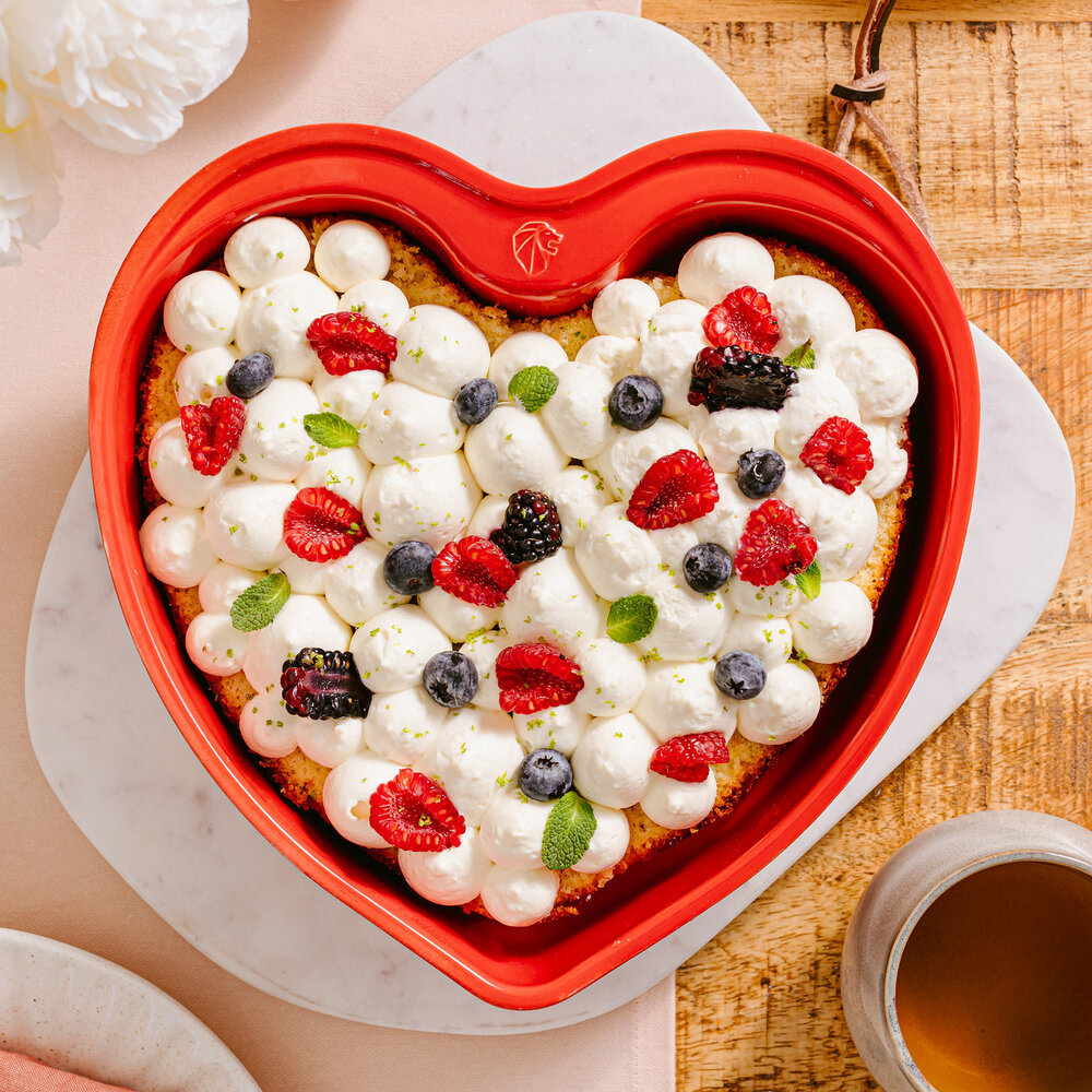 Peugeot Heart shaped ceramic oven dish 26cm Peugeot Heart shaped ceramic oven dish 26cm