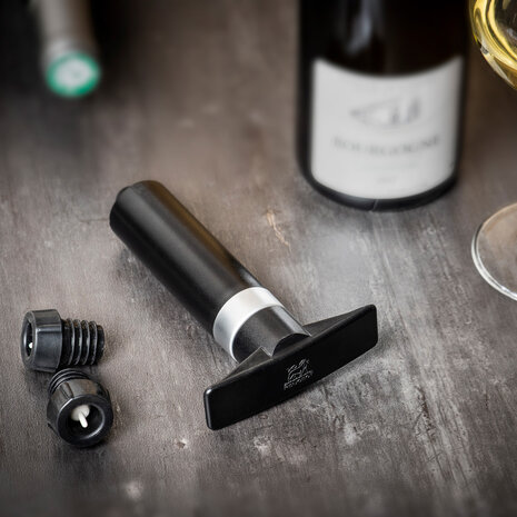 Peugeot Epivac wine saver set with 2 stoppers Peugeot Epivac wine saver set with 2 stoppers