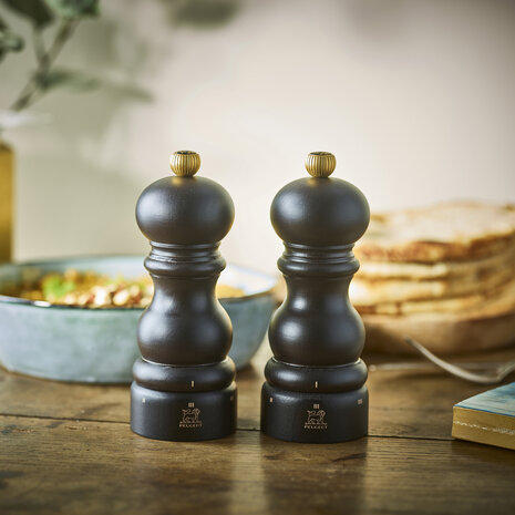 Peugeot Paris u'Select chocolat pepper mill 15cm Peugeot Paris u'Select chocolat pepper mill 15cm