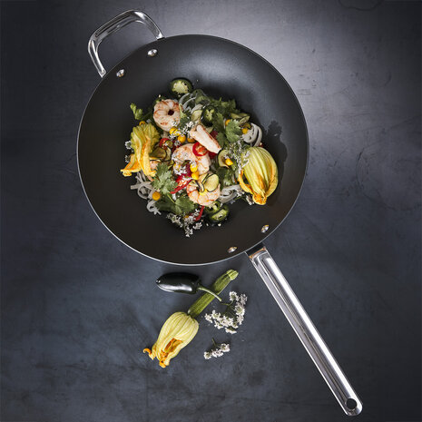 Scanpan Black Iron wok 30cm