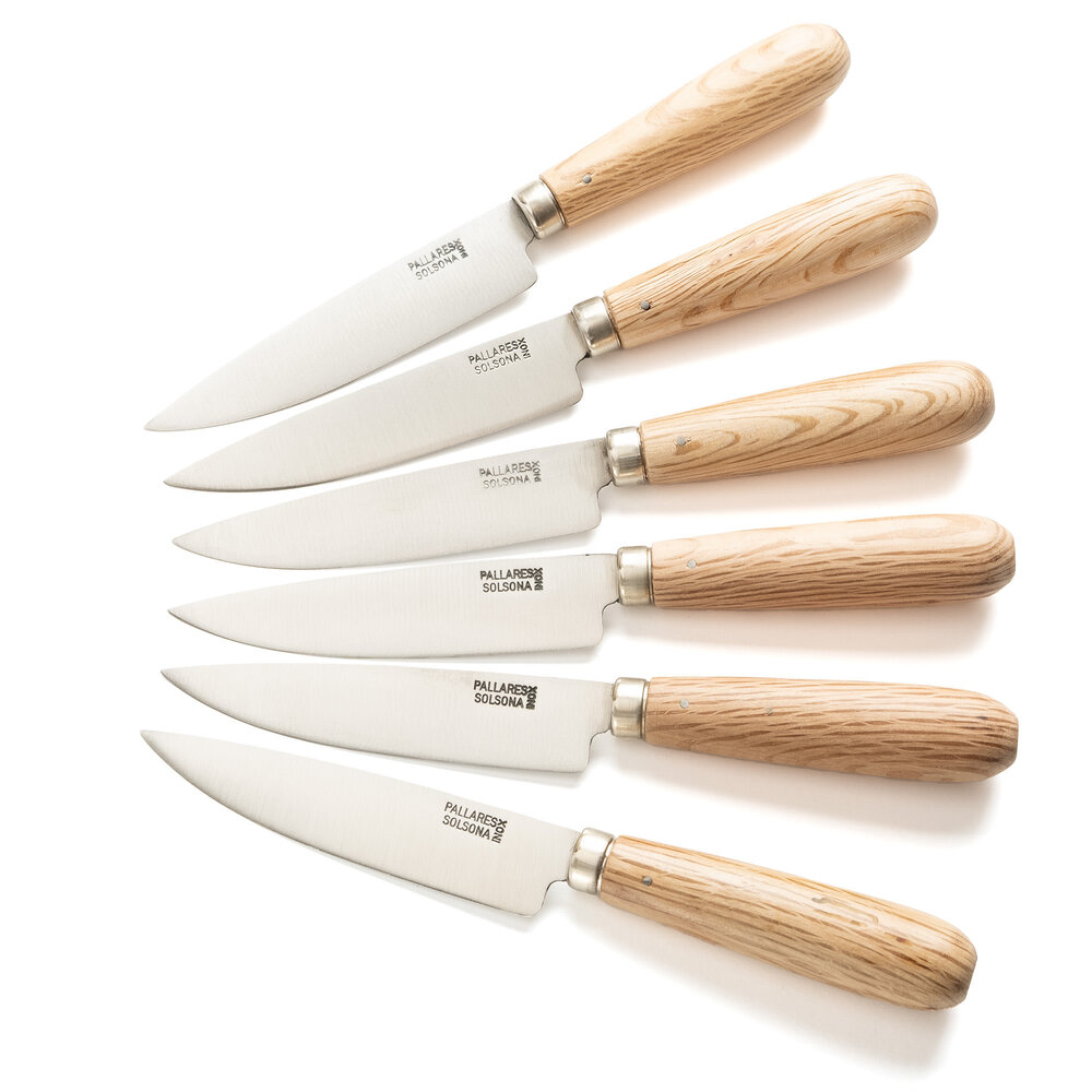 Pallares Solsona 6 RVS tafelmessen / steakmessen 10cm met eikenhouten heft