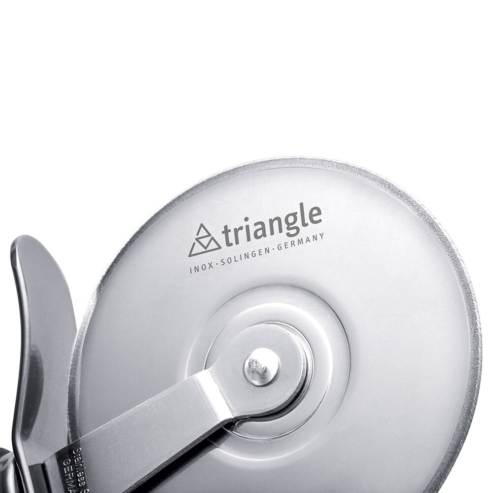 Pizzasnijder met notenhouten heft Pizzasnijder met notenhouten heft