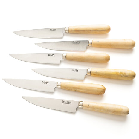 Pallares Solsona 6 stainless steel table knives / steak knives 12cm with boxwood handle Pallares Solsona 6 stainless steel table knives / steak knives 12cm with boxwood handle