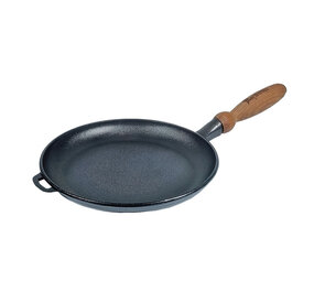 Maysternya Cast iron pancake pan 24cm with wooden handle Maysternya Cast iron pancake pan 24cm with wooden handle