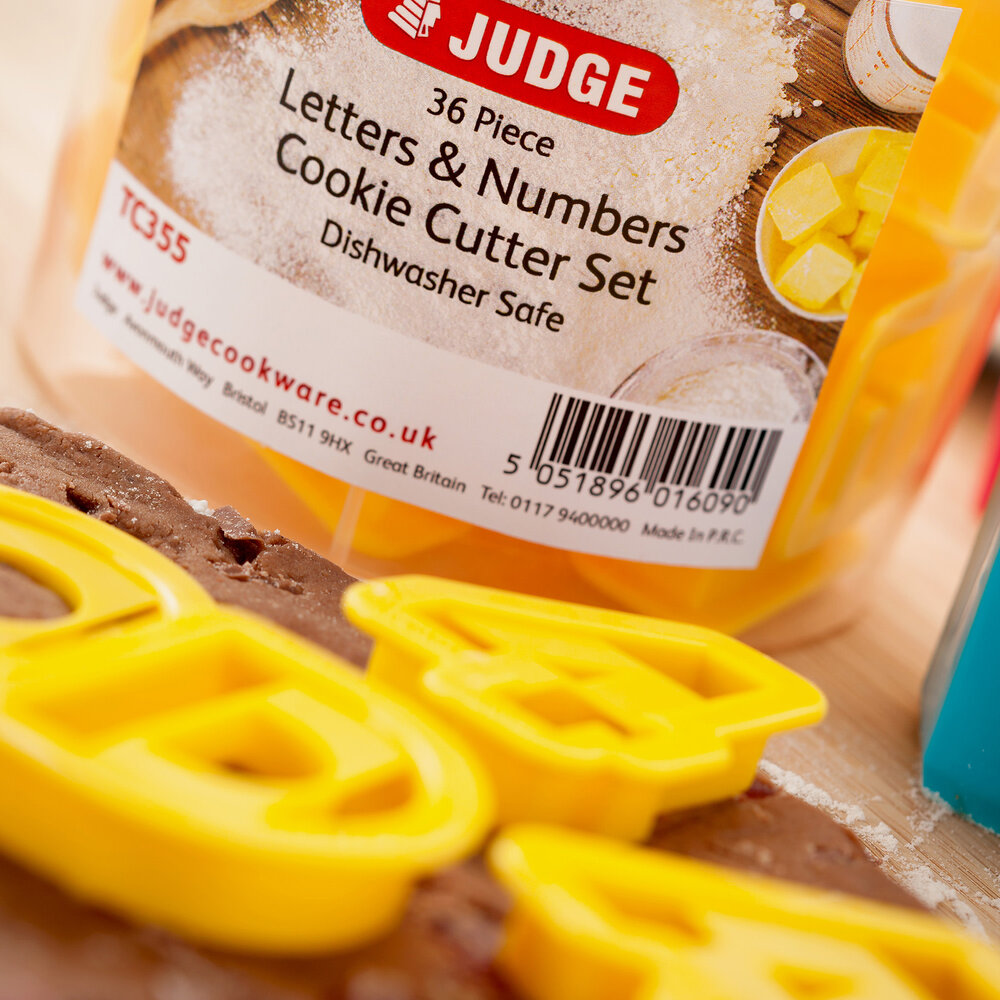 Judge 36-delige uitstekerset met letters en cijfers