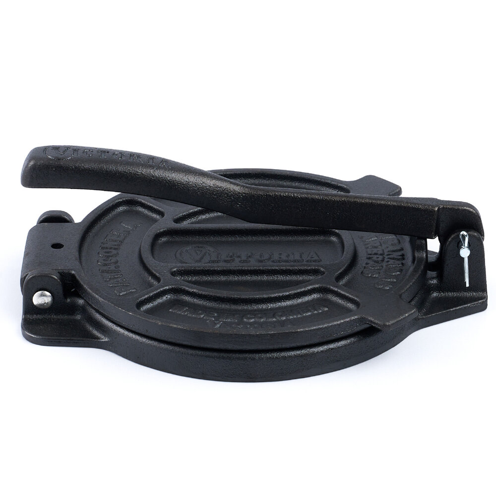 Victoria Seasoned cast iron tortilla press 16,5cm