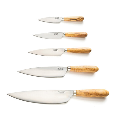 Pallares Solsona 5 carbon steel knives with olivewood handles Pallares Solsona 5 carbon steel knives with olivewood handles